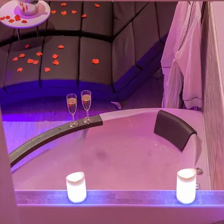 Love Room - Suite romantique avec spa privatif Le Puy-en-Velay Extérieur photo