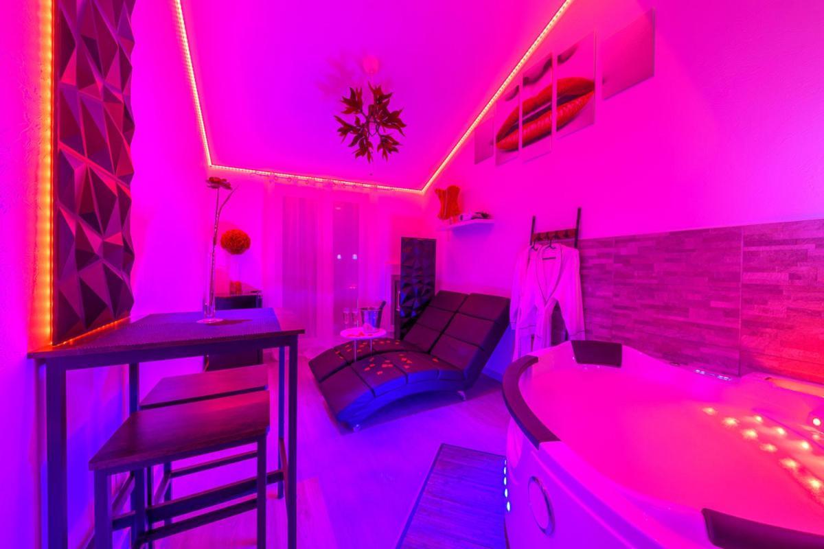 - Romantique Avec Privatif Appartement *